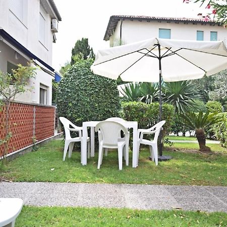 Residenza Canova Lignano Sabbiadoro Exteriör bild