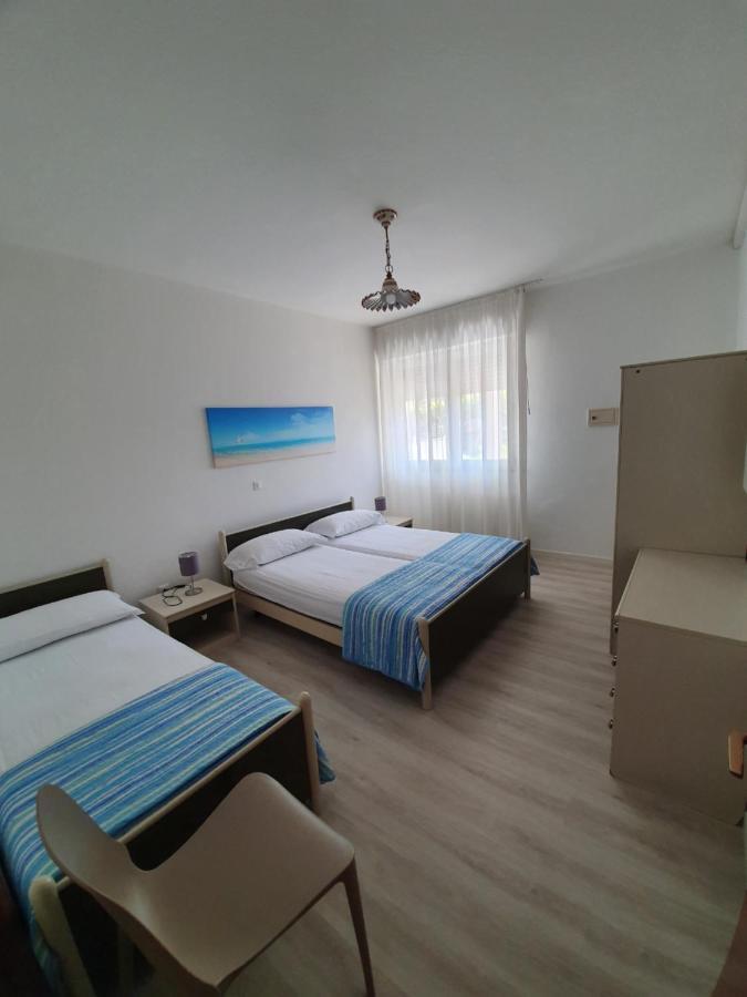Residenza Canova Lignano Sabbiadoro Exteriör bild