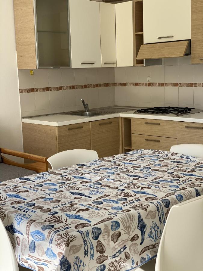 Residenza Canova Lignano Sabbiadoro Exteriör bild